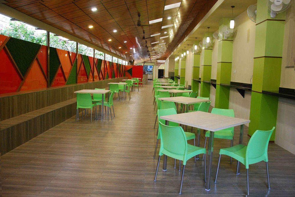 Kishinchand Chellaram College Mumbai Campus photo 22