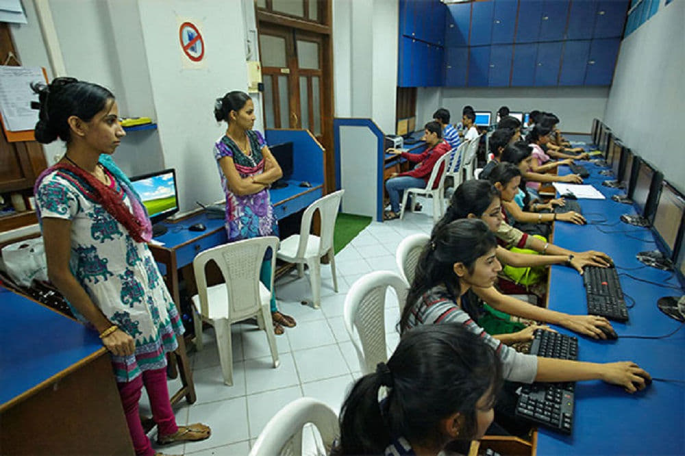 Kishinchand Chellaram College Mumbai Campus photo 10