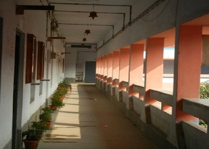 Raiganj Surendranath Mahavidyalaya Uttar Dinajpur Campus photo 8