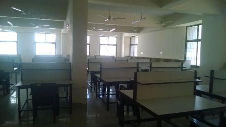 GMC Baroda Library photo 4