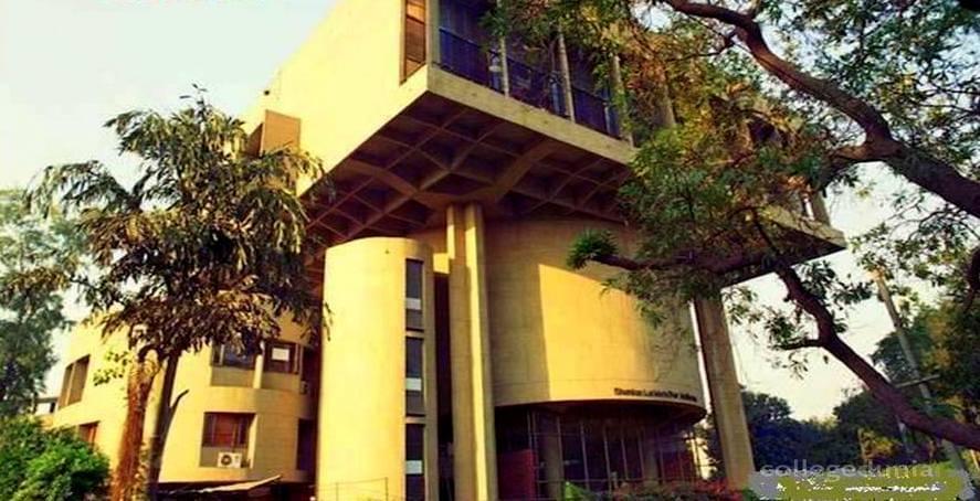 Shri Ram Centre for Performing Arts New Delhi Campus photo 4