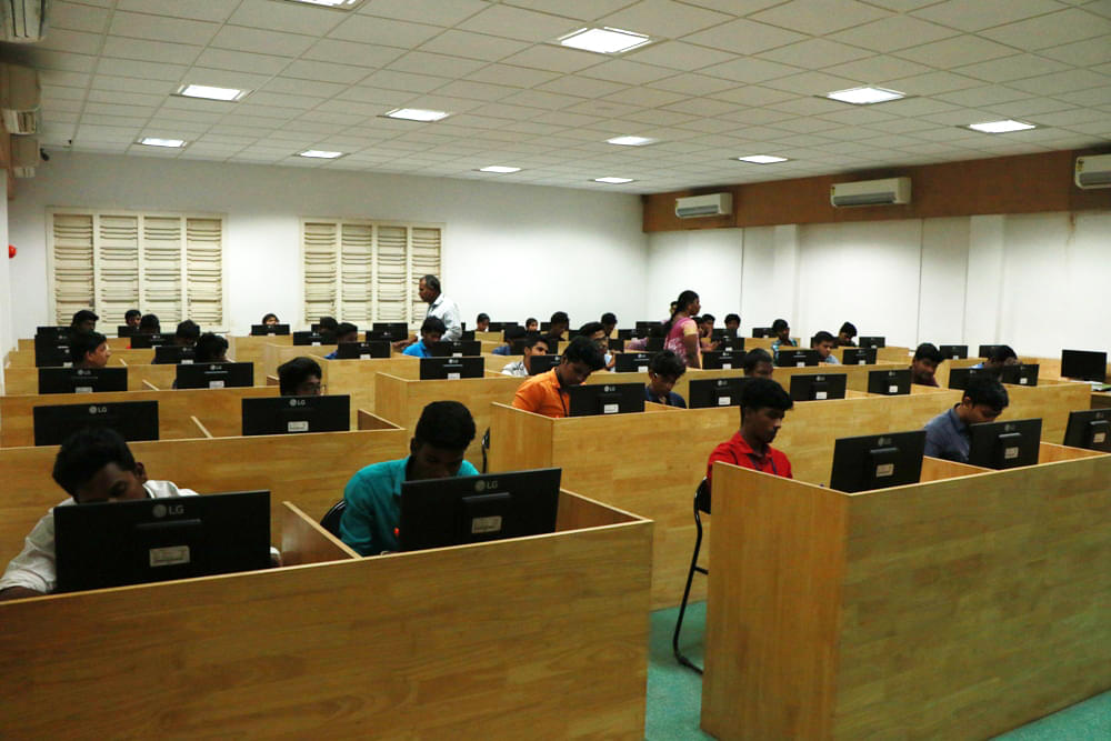 AM Jain College Chennai Classrooms and Labs photo 10