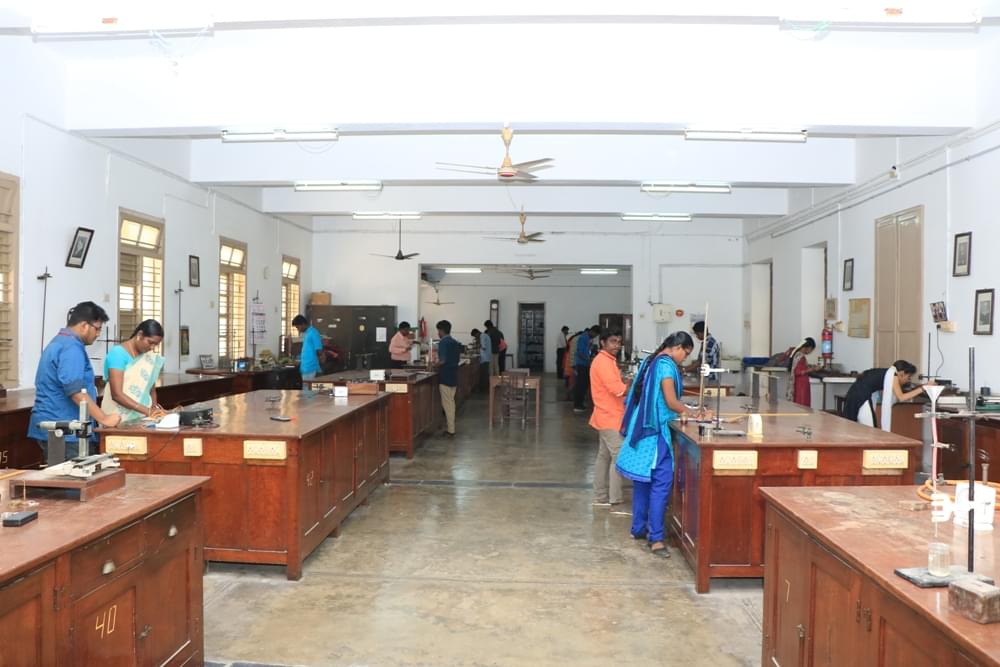 AM Jain College Chennai Classrooms and Labs photo 11