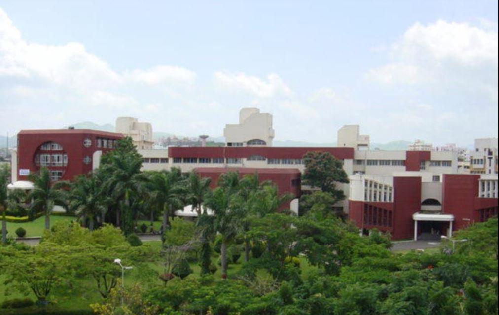 BVMC Pune Academic Building photo 4