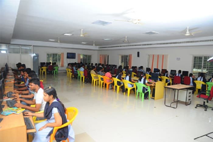 Guntur Medical College Campus photo 7