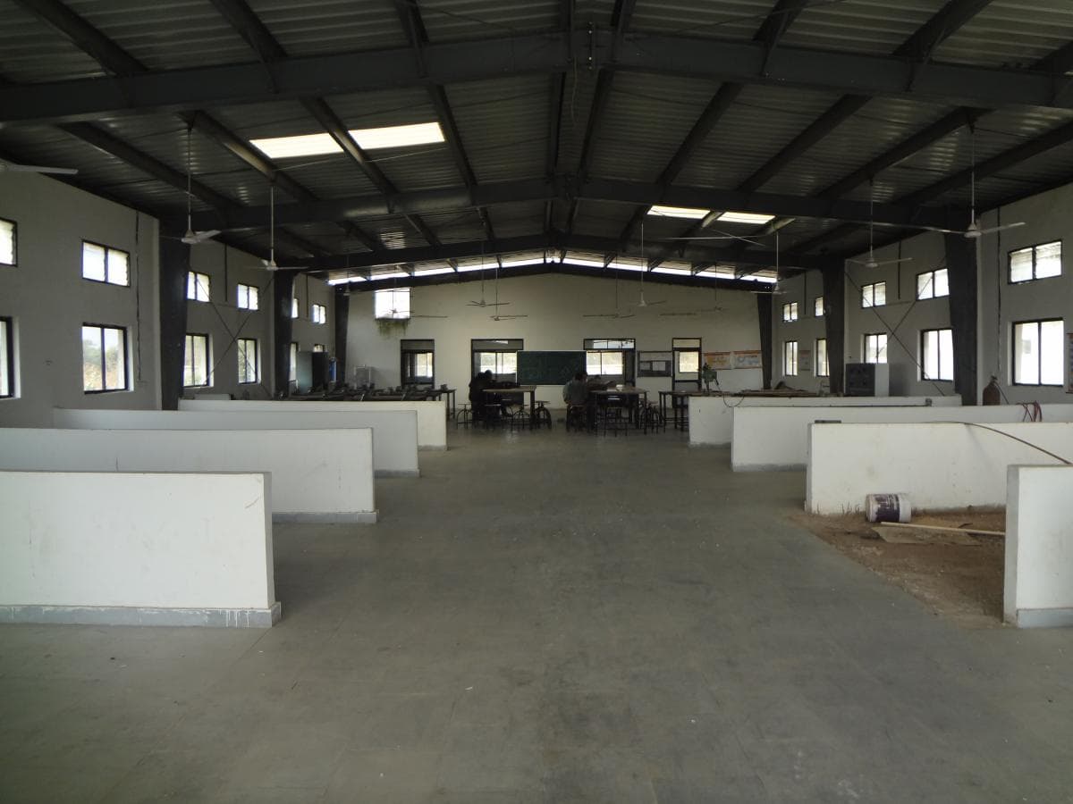 Jashodaba Polytechnic Institute, Gokul Global University Sidhpur Campus photo 3