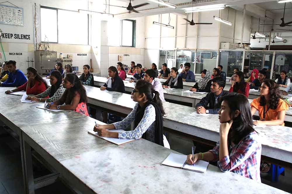 Rizvi College of Arts Science and Commerce Mumbai Facility photo 3