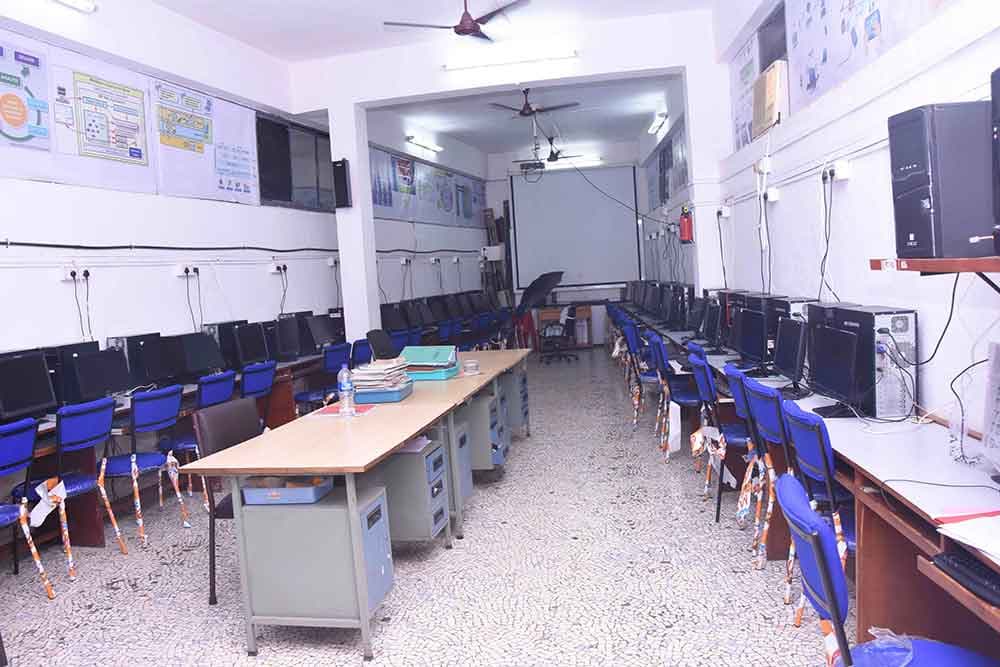 Rizvi College of Arts Science and Commerce Mumbai Facility photo 4