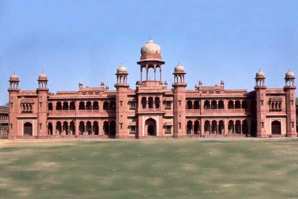 ST John's Agra Academic Building photo 1
