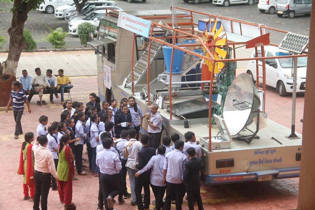 R.N.G. Patel Institute of Technology Bardoli Events photo 1