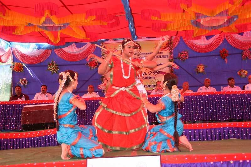 R.N.G. Patel Institute of Technology Bardoli Events photo 12