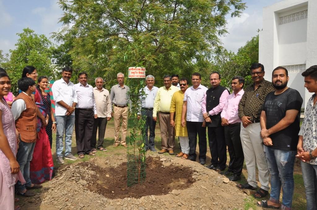 Saurashtra University Rajkot Events and Activities photo 3