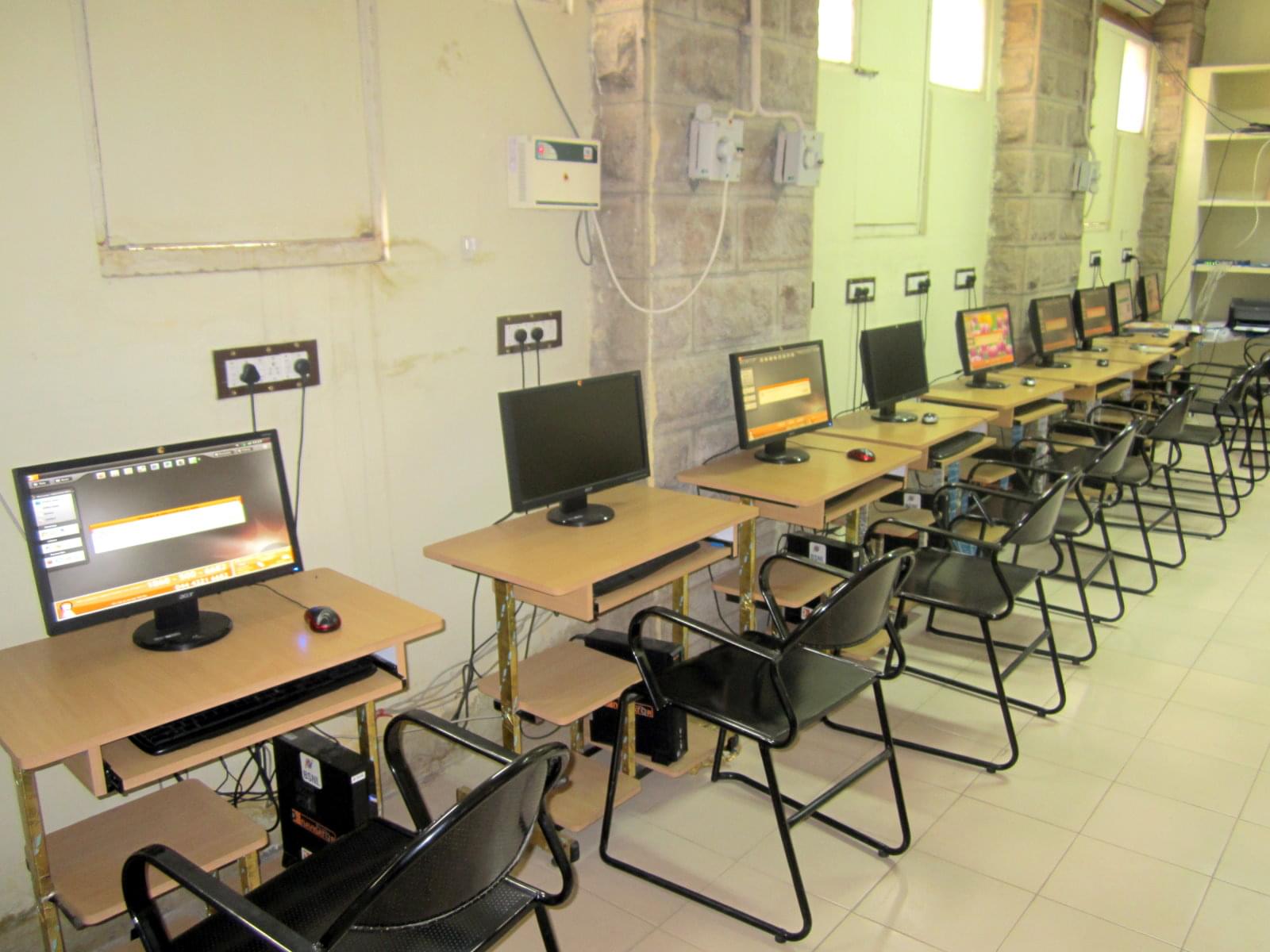 Madurai Medical College Infrastructure photo 1