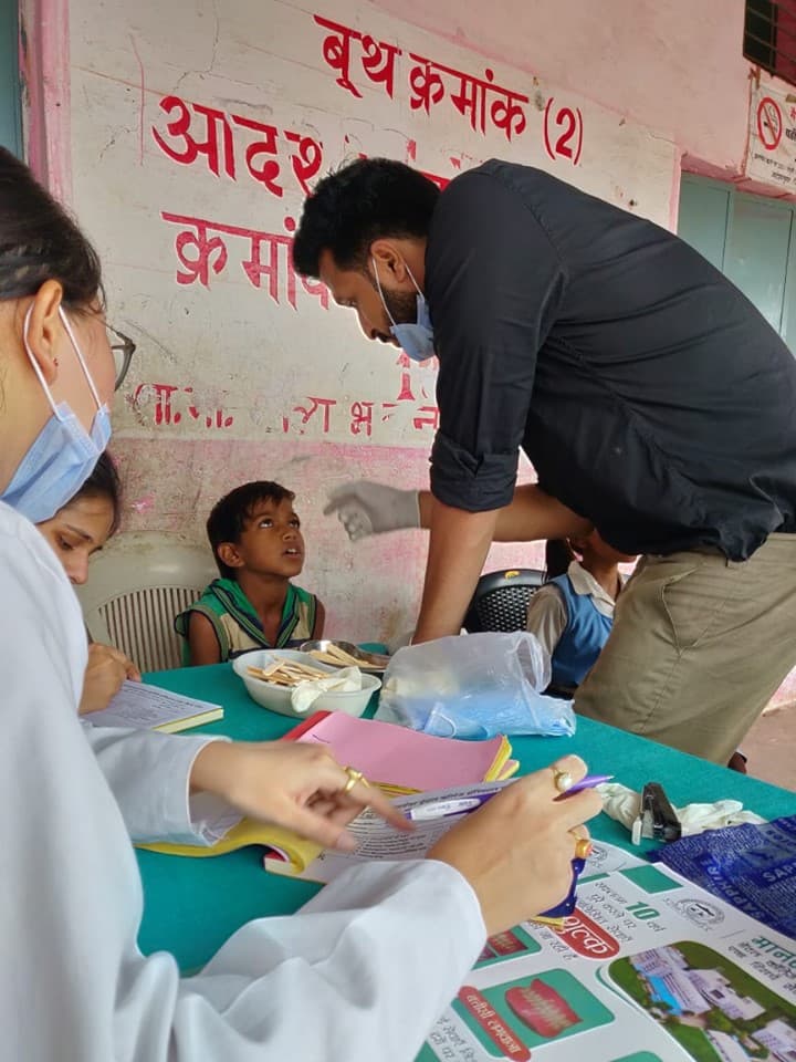 Mansarovar Dental College, Hospital and Research Centre Bhopal Free Oral Health Check-up Camp photo 1