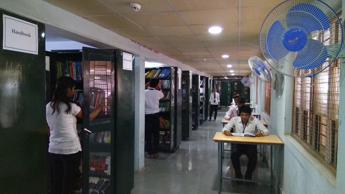 AVCOE Campus photo 4