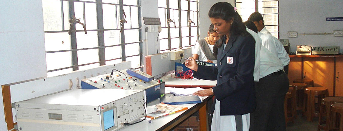BCET Durgapur Labs photo 14