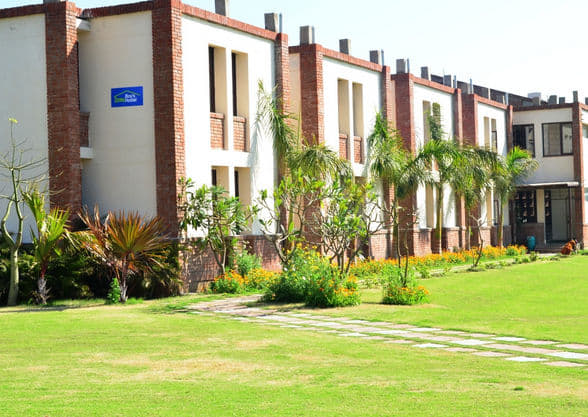 Echelon Institute of Technology Faridabad Academic Building photo 1