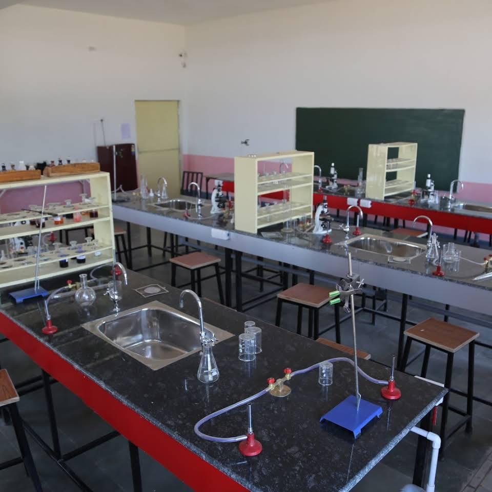 Modern College of Pharmacy Jhansi Campus & Facilities photo 7