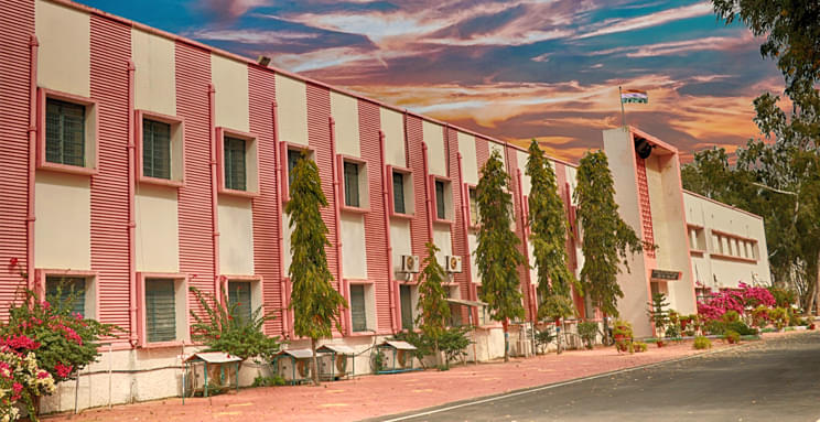 RIE Ajmer Building photo 3