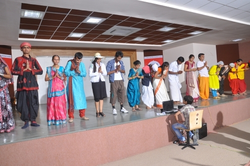 Kum. M.H Gardi School of Management Rajkot Events photo 6
