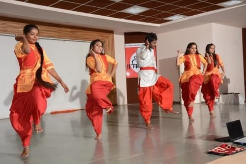 Kum. M.H Gardi School of Management Rajkot Events photo 7
