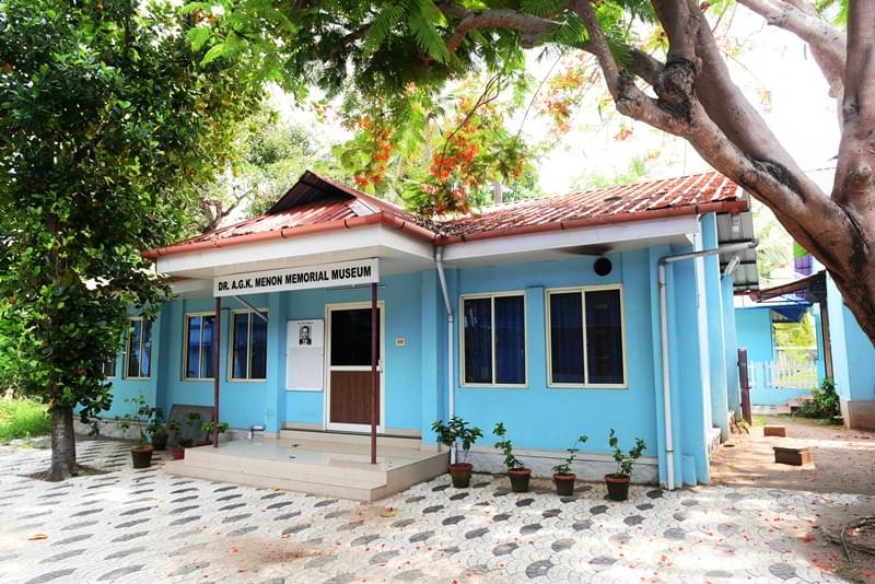 KUFOS Campus and Facilities photo 4