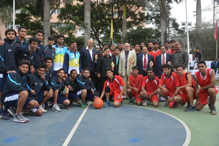 Bharati Vidyapeeth Sports Activities photo 4