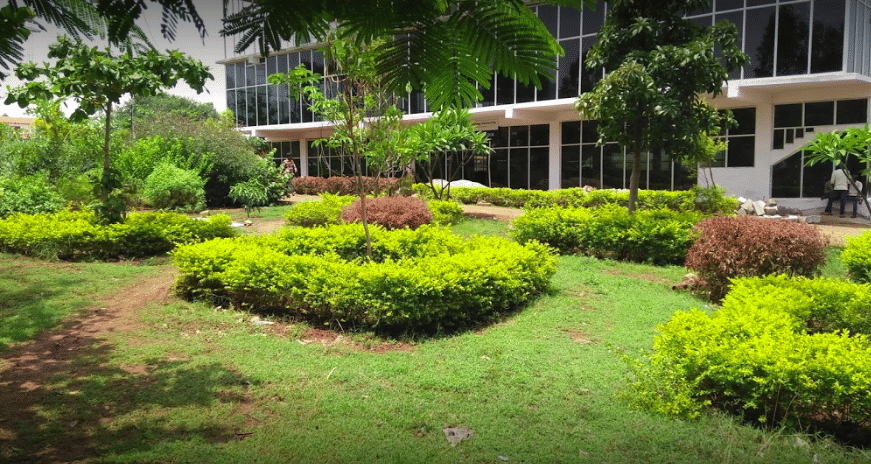 Rai Technology University Bangalore Academic Building photo 2