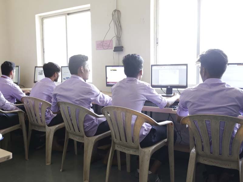 AISSMS Polytechnic College Pune Lab Facility photo 1