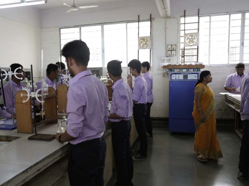 AISSMS Polytechnic College Pune Lab Facility photo 7