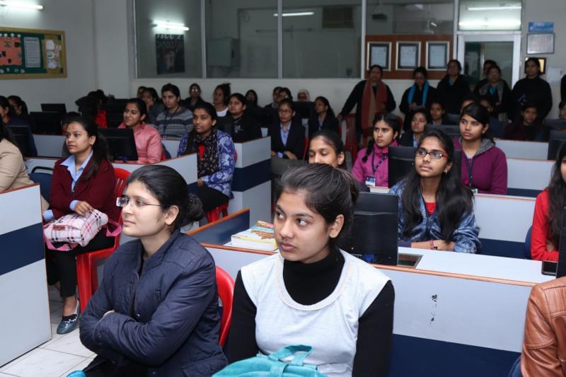 IIS University Academic Enrichment photo 14