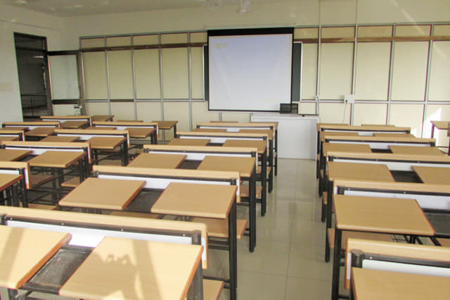 SKUM College of Physiotherapy Ahmedabad Facilities photo 17