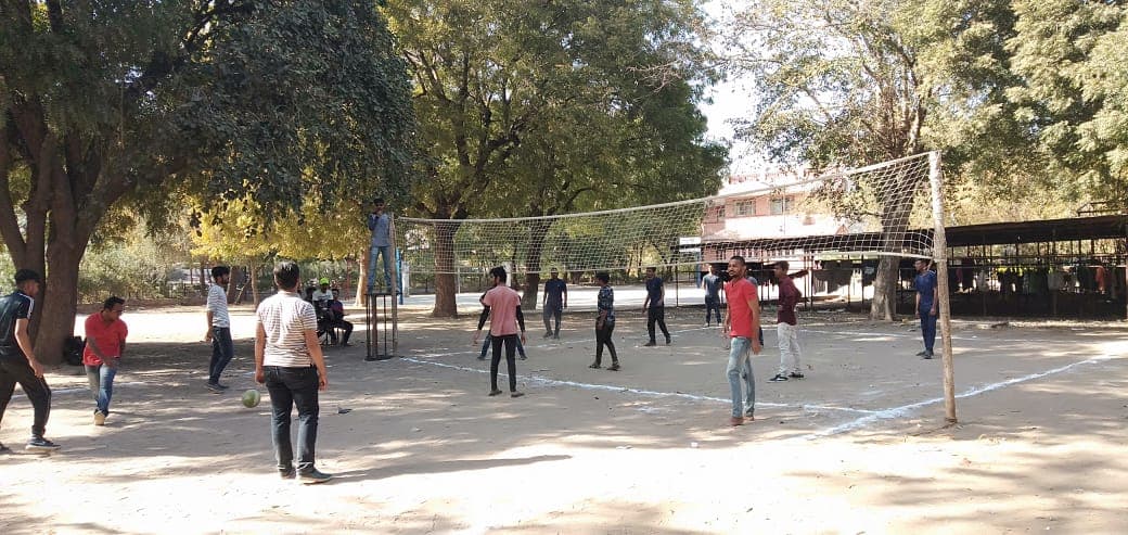 Shree Swaminarayan Sanskar Pharmacy College Gandhinagar Sports photo 4