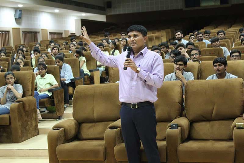 Faculty of Science, Noble Group of Institution Junagadh Curricular photo 1