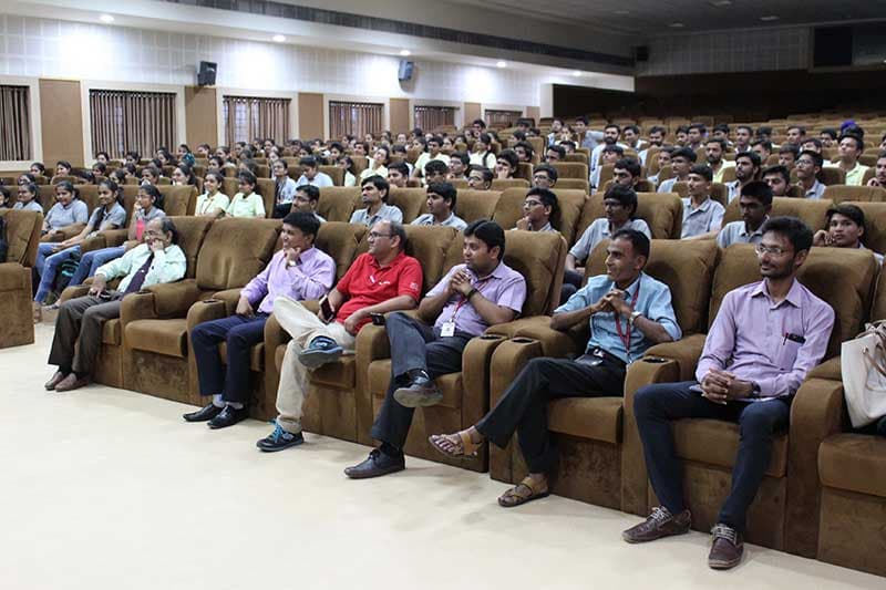 Faculty of Science, Noble Group of Institution Junagadh Curricular photo 3