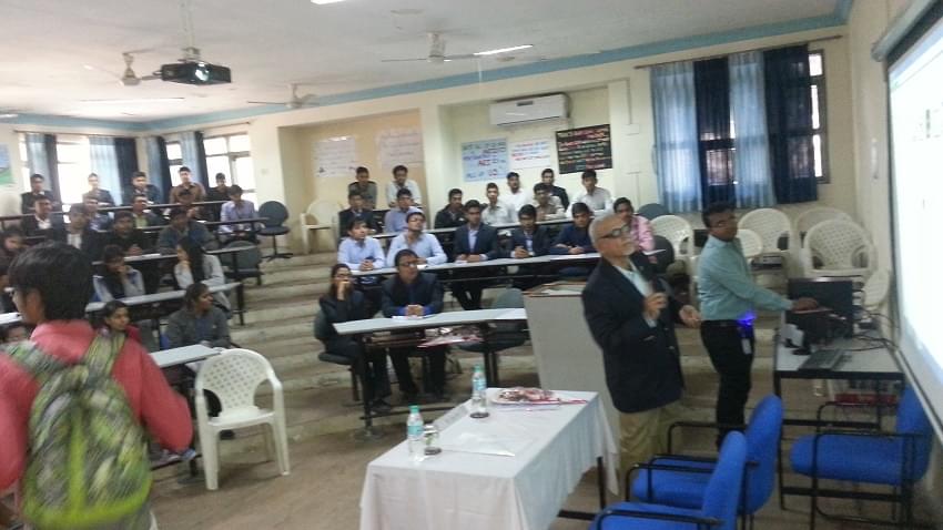 S. K. Patel Institute of Management & Computer Studies Gandhinagar Activities photo 3