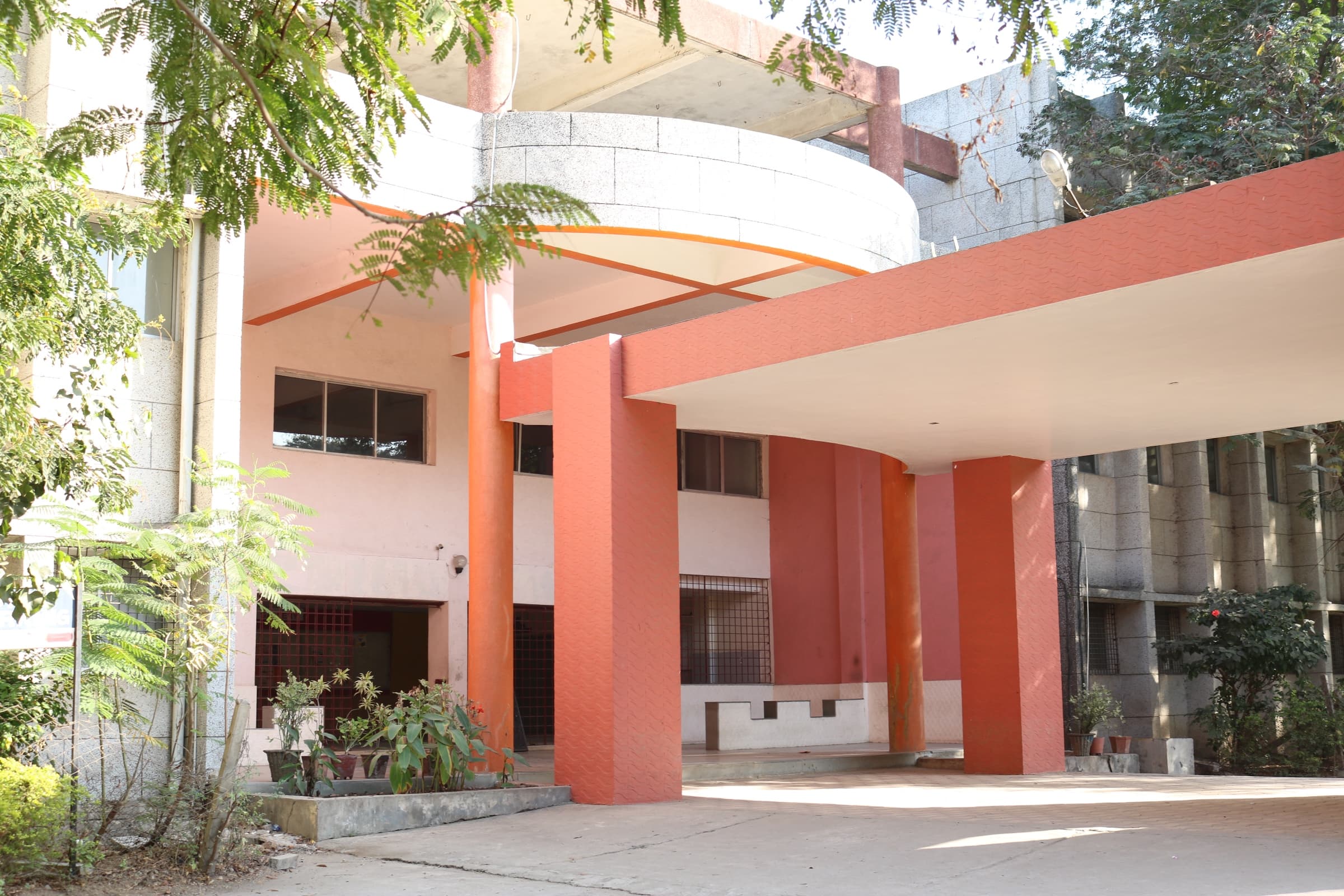 Shri S'ad Vidya Mandal Institute of Technology Surat Campus and Facilities photo 3