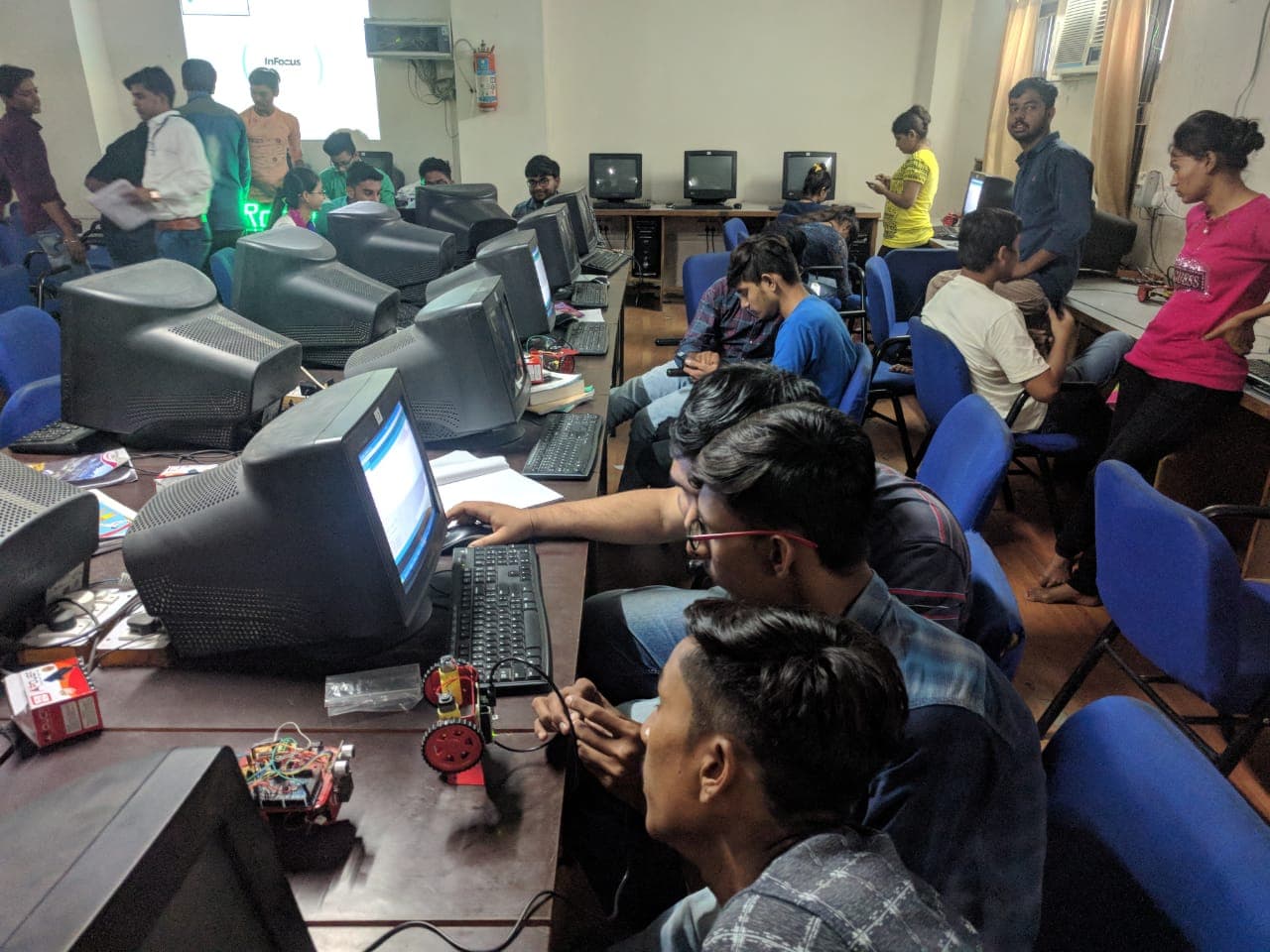 Narsinhbhai Patel College of Computer Studies and Management Kadi Campus and Facilities photo 1