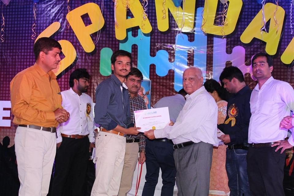 Skyline Institute of Engineering and Technology Greater Noida College Function photo 7