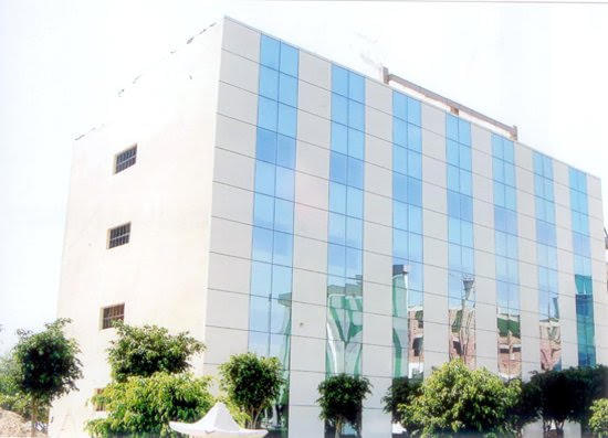 NIMT Greater Noida Academic Building photo 1