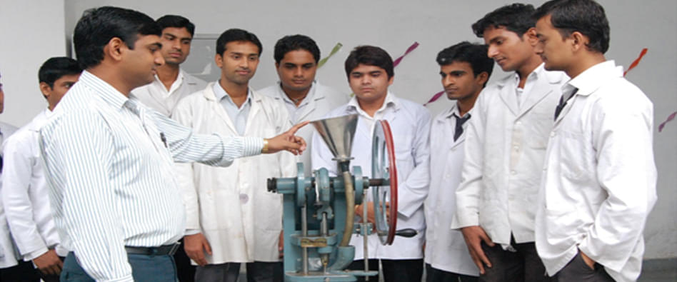 HIMT College of Pharmacy Greater Noida Campus and Facilities photo 2