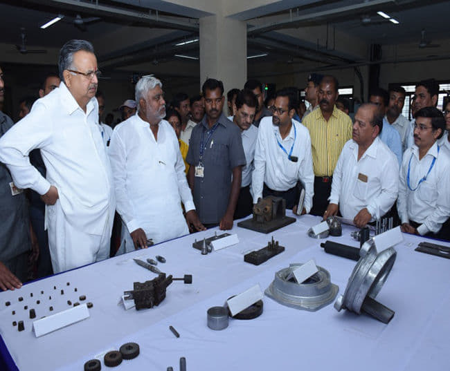 Central Institute of Plastics Engineering & Technology Raipur Chief Minister Visit photo 6