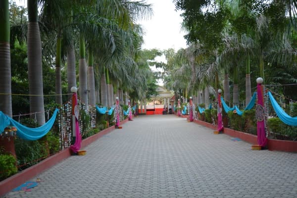 L. R. Shah Homoeopathy College Rajkot Rashotsav photo 2