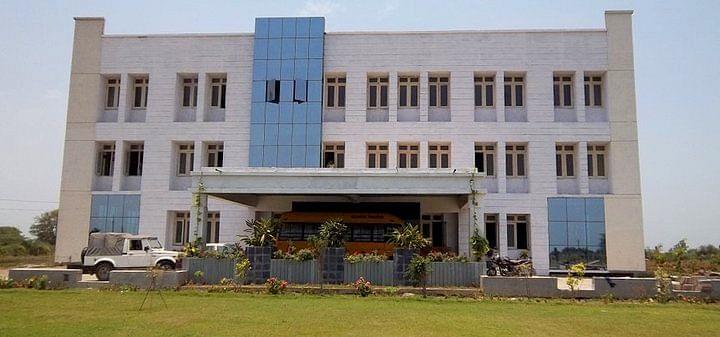 Vidhyadeep Institute of Science Surat Infrastructure photo 2