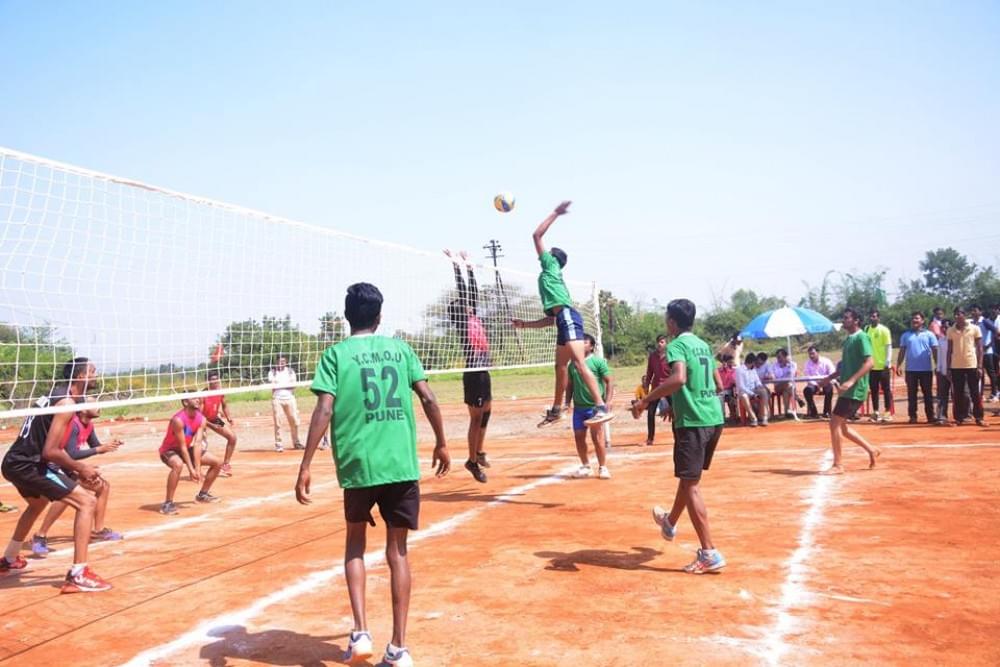 YCMOU Sports photo 6