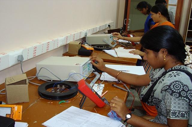 Pondicherry University Laboratories photo 2