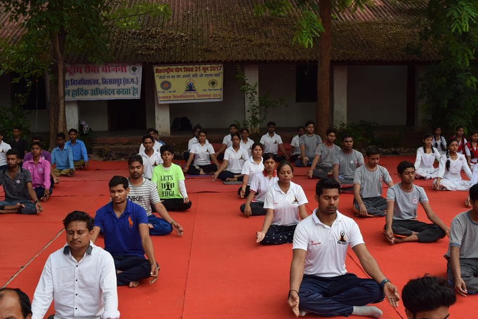 Bilaspur University International Yoga Day photo 6