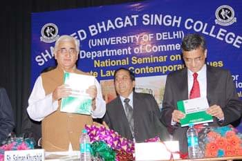 Shaheed Bhagat Singh College Events photo 9