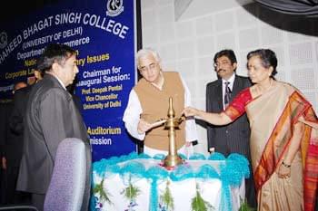 Shaheed Bhagat Singh College Events photo 7