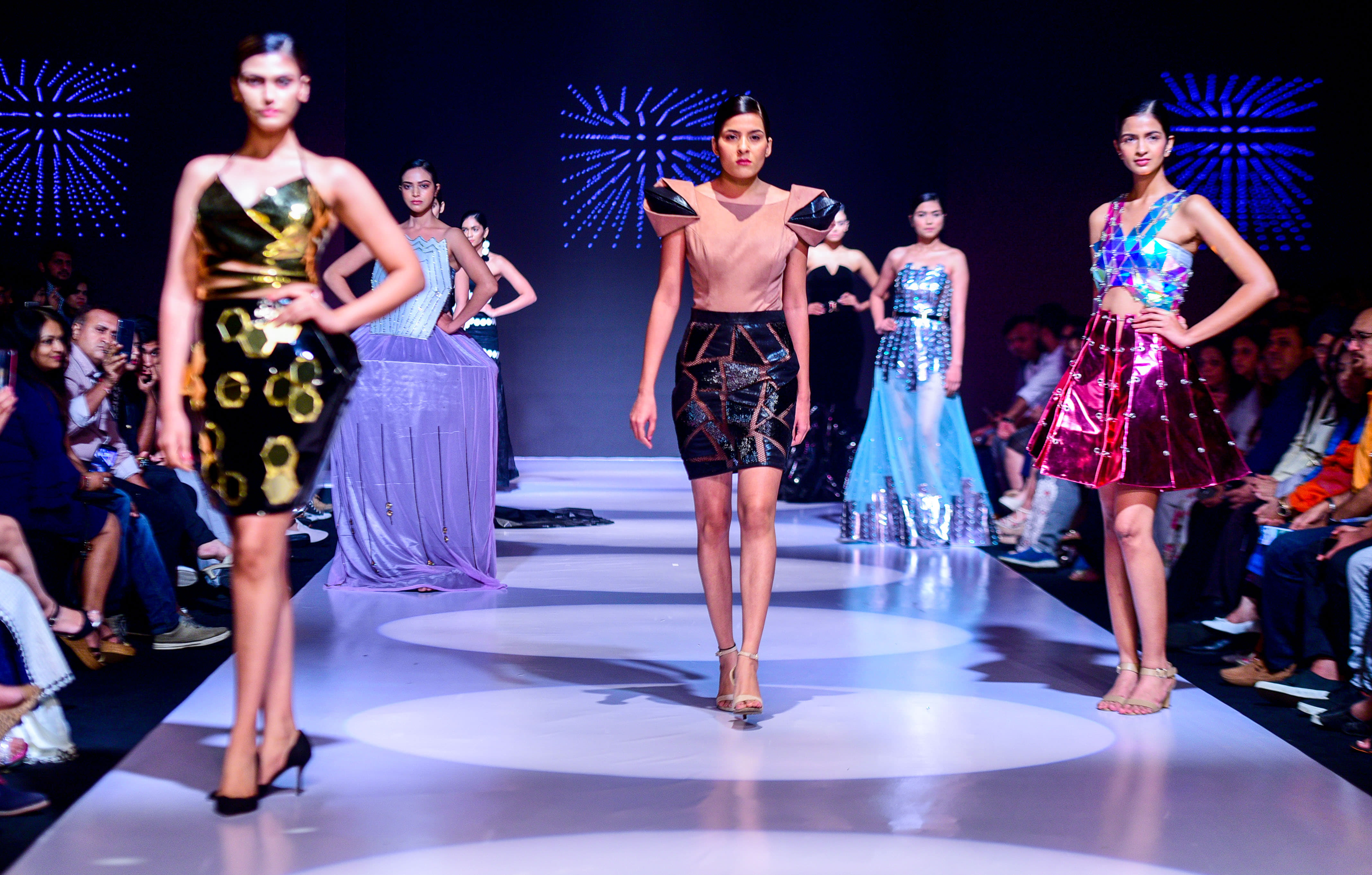 International Institute of Fashion Design Bandra Fashion show photo 1